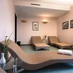 Hotel Trans World Donauwelle Linz
