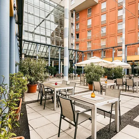 Hotel Trans World Donauwelle