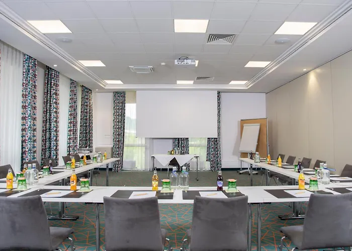 Trans World Donauwelle Ξενοδοχείο 4*