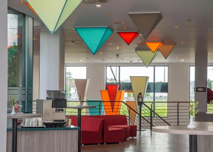 トランス ワールド ドナウエレン 4*