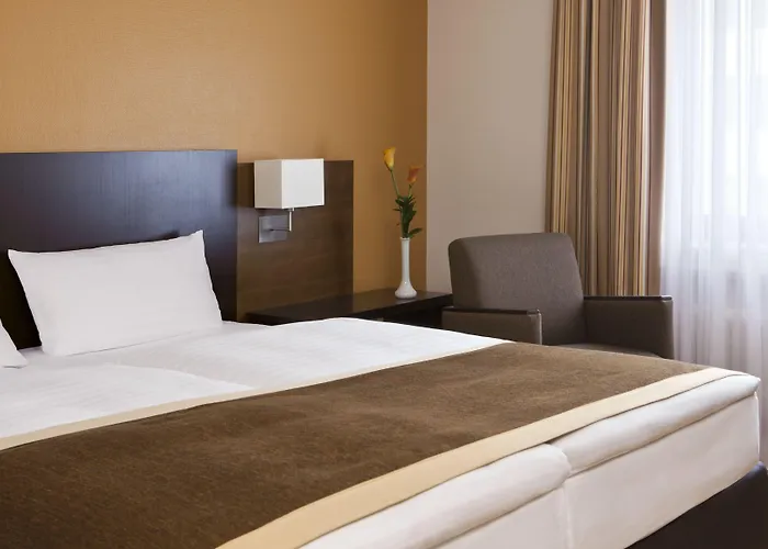 トランス ワールド ドナウエレン 4*