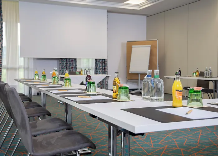 Hotel Trans World Donauwelle Linz