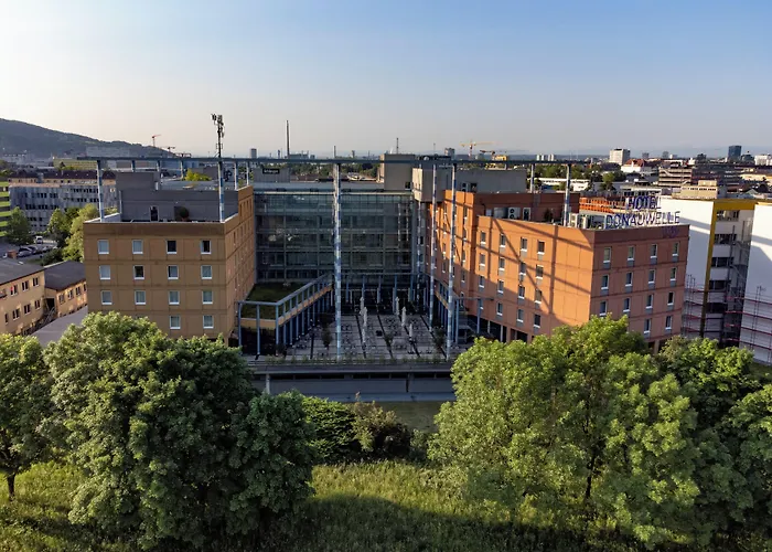 Hotel Trans World Donauwelle