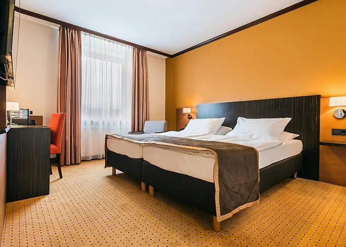 Ξενοδοχείο Trans World Donauwelle 4*