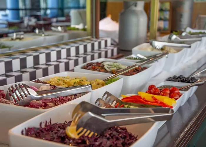 Trans World Donauwelle Отель Линц