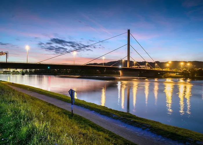 Trans World Donauwelle 4*